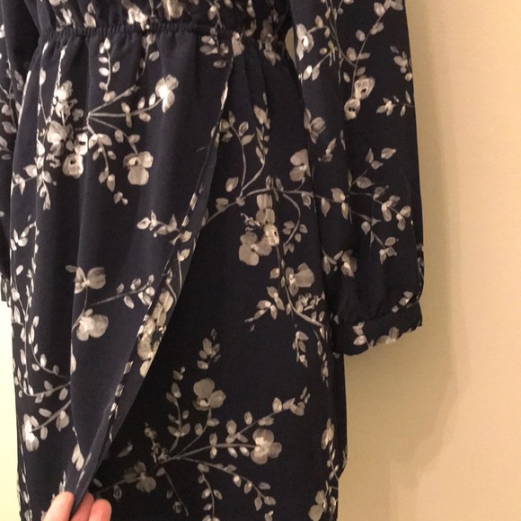 Gap Dress - Picture 4 of 7